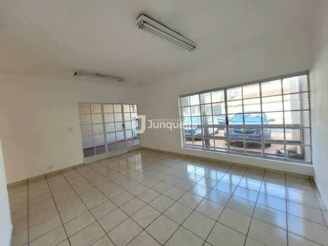 Casa Comercial à venda, 3 quartos, Cidade Alta - Piracicaba/SP
