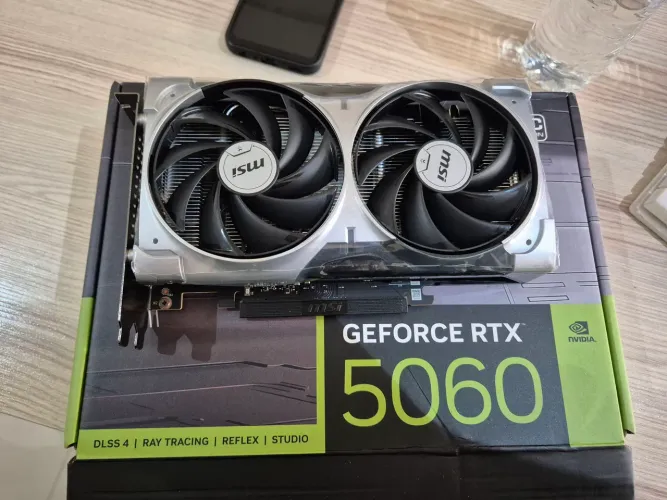 PLACA DE VÍDEO RTX 5060 VENTUS 2X 8GB