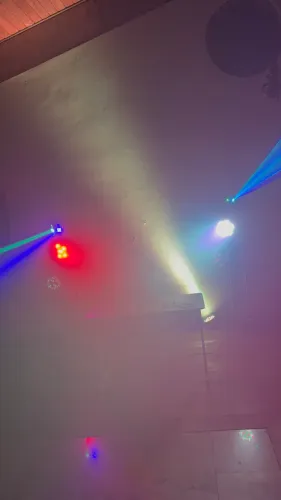 Som e iluminação