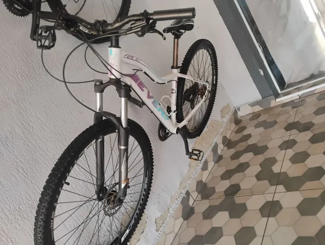 Bicicleta MTB Aro 29 