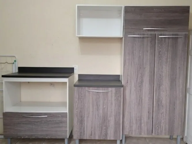 Conjunto de armários para cozinha em MDP