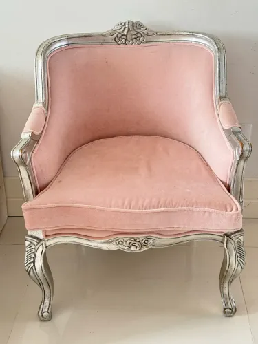 Cadeira estilo Luís XV
