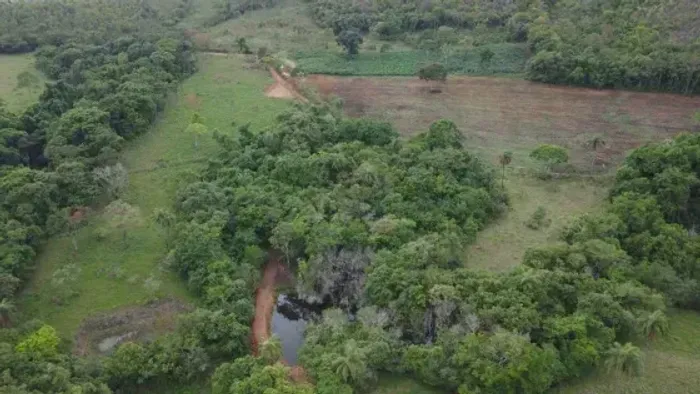Terreno com muita agua para venda possui 180000 metros- Zona rural de Itaguara - MG