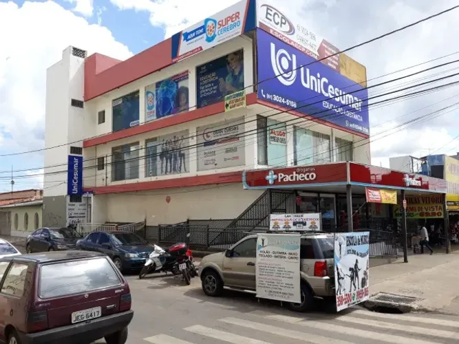 SOBRELOJA FRENTE PARA HÉLIO PRATES COM 200M²