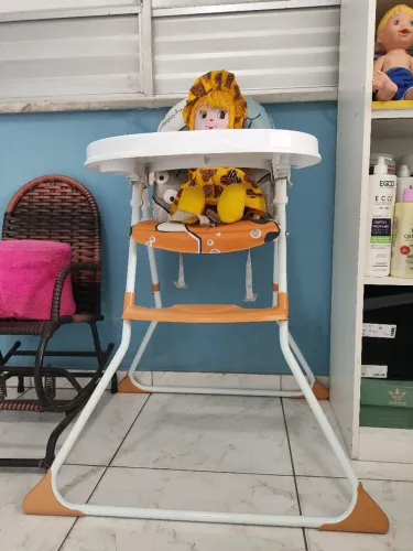 Cadeira de Alimentação Gazerano Dino.
