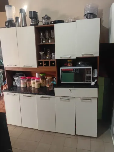 Armário de Cozinha semi novo
