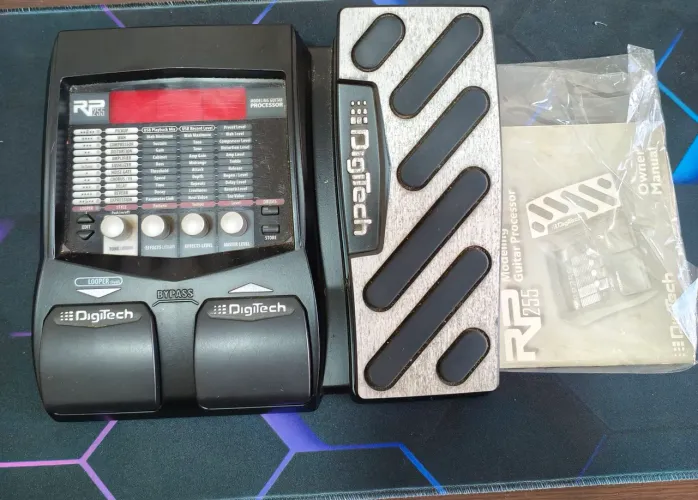 Pedaleira Digitech RP 225