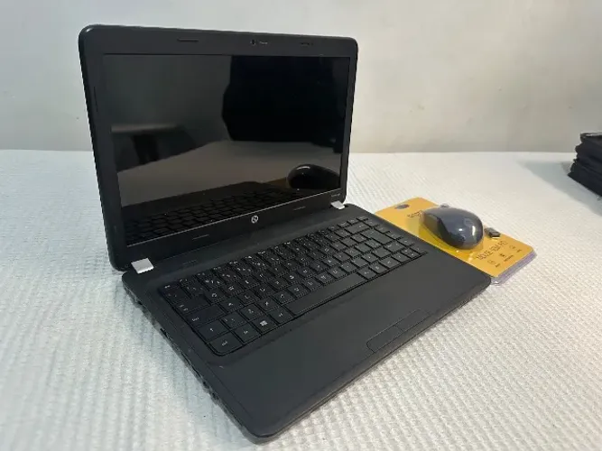 Notebook HP core i3 Windows 10 hdmi formatado