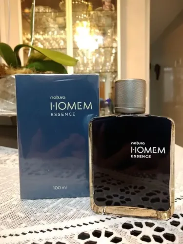 Natura Homem Essence