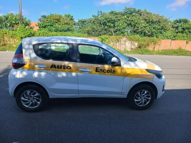 venha se habilitar: novo CNH Brasil.