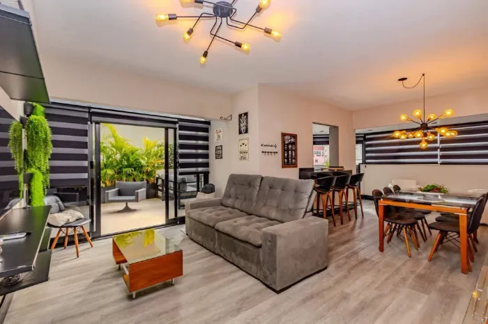 Apartamento com terraço à venda no centro de Balneário Camboriú