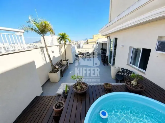 Cobertura à venda 3 quartos, 2 vagas, Pe Pequeno, Niterói RJ