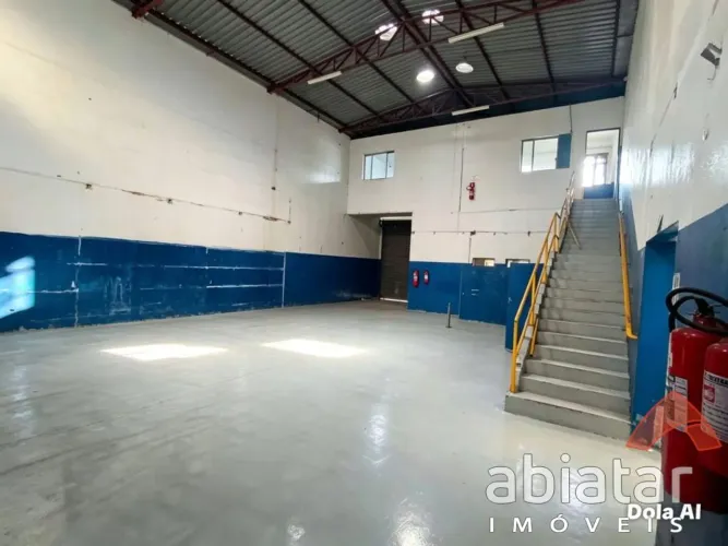 Galpão residencial e comercial à venda no Jardim Trianon - Taboão da Serra/SP - 500m²