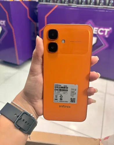 Vendo celular top top top smart 20 128 GB?