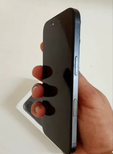 iPhone 16 128GB Preto