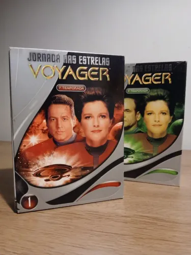 Box DVD Jornada Nas Estrelas: Voyager - 1ª e 2ª Temporada