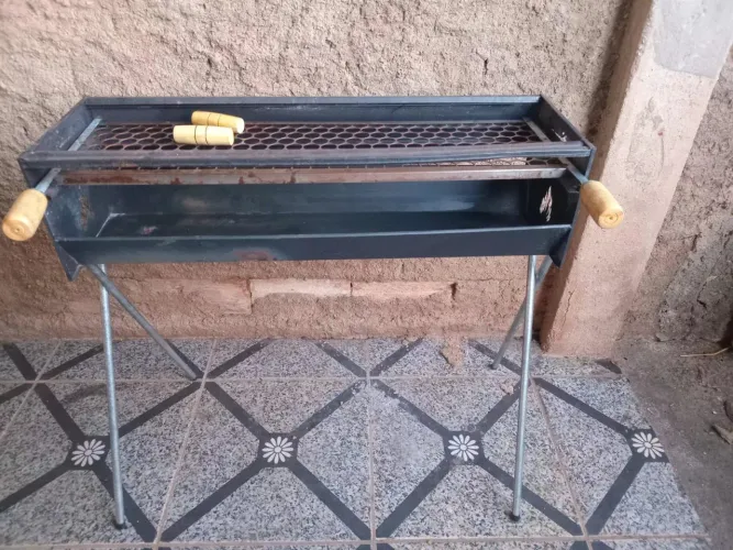 Churrasqueira para espetinhos