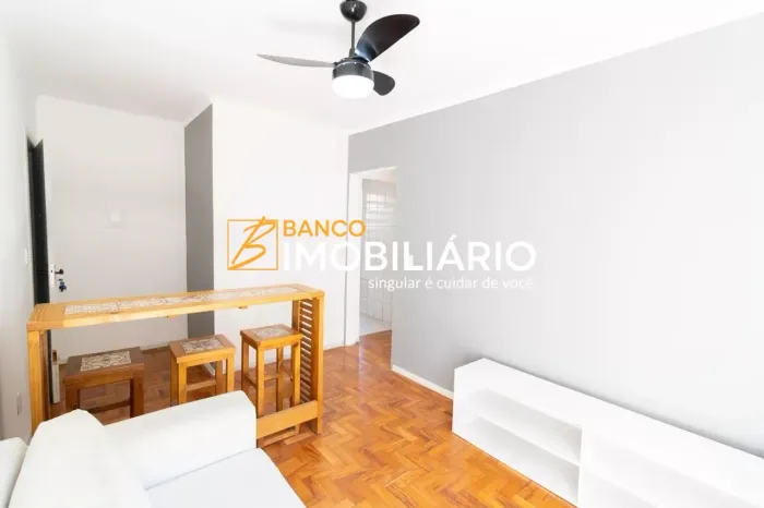 Apartamento para alugar com 41m², 1 quarto no bairro Cidade Baixa.