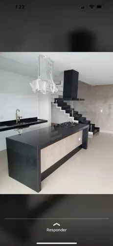 Vidros, alumínio, mármore, espelho , inox , ferro , forro de Gesso e PVc em geral , cobert