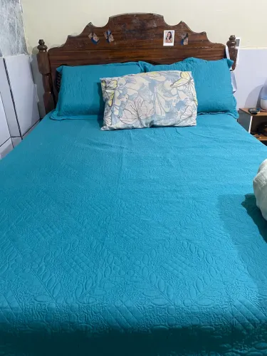 Cama de madeira de angelim