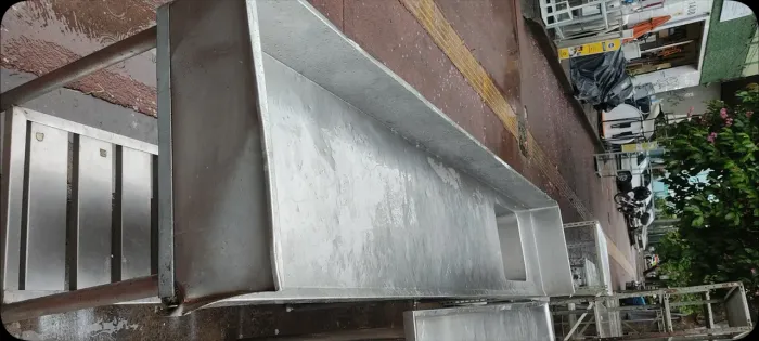 Mesa com pia inox 3 metro /70      Concretada