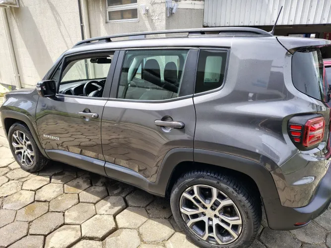 Jeep Renegade Long. T270 1.3 TB 4X2 Flex Aut. 2024