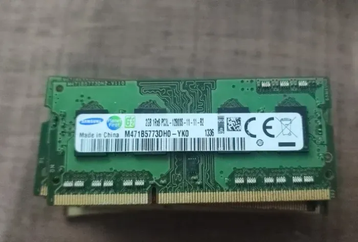Memória Notebook Samsung Ddr3l 2gb 1600mhz 1.35v Pc3l-12800s 1rx8