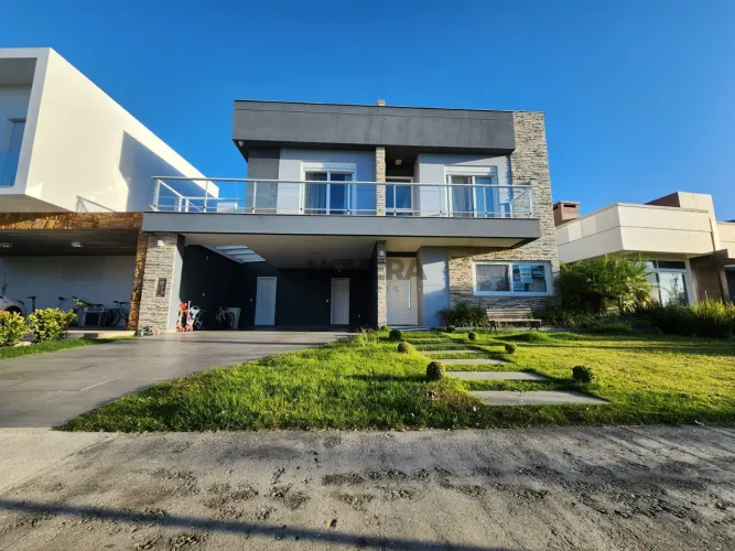 Casa em Condomínio 4 dormitórios à venda Laranjal Pelotas/RS