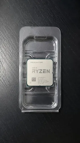 AMD Ryzen 5 5600