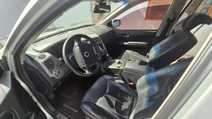 Ssangyong Kyron 2.0 16V 141cv TDI Diesel Aut. 2011