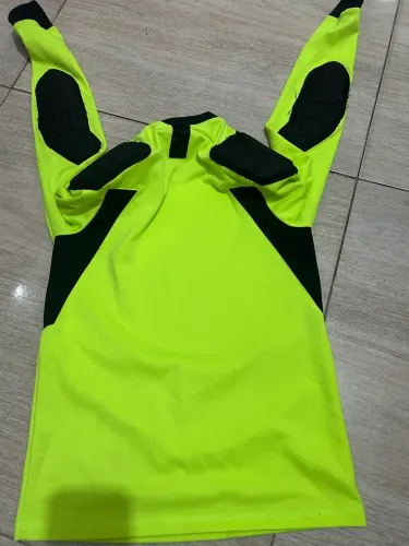 Camisa para goleiro infantil