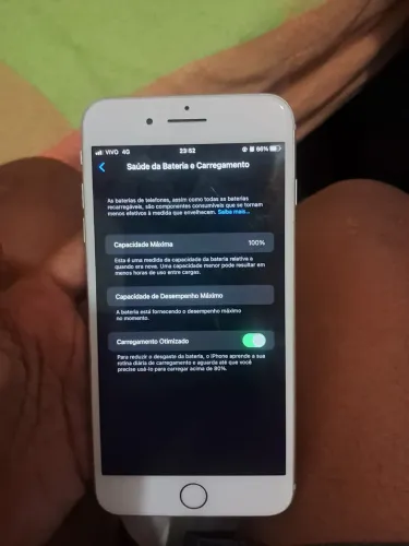 iPhone 8 Plus sem um aranhão tudo novo só tem um probleminha não está pegando Wi-Fi