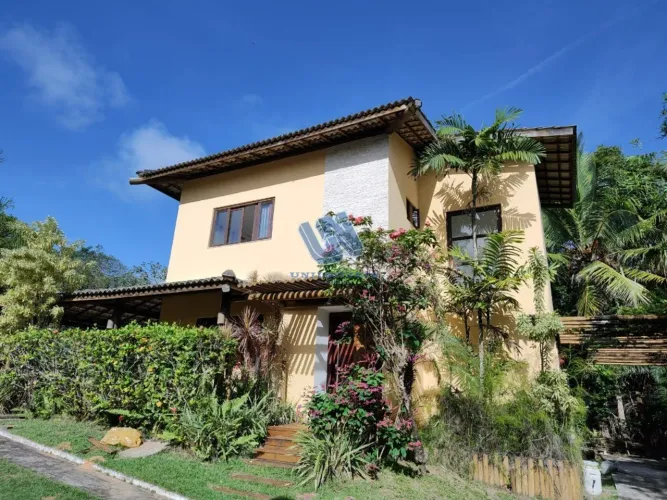 Casa em Condomínio Residencial em MATA DE SÃO JOÃO - BA, AÇU DA TORRE