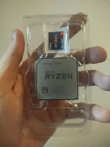 Ryzen 5 1500x acompanha cooler box