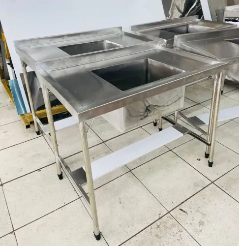 Pia em aço inox 