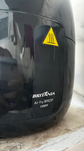AIRFRYER BFR25P | Britania | USADA EXCELENTE ESTADO