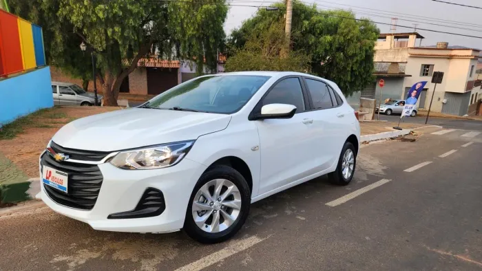 Chevrolet Onix Hatch LT 1.0 12V Flex Mec. 4P 2023