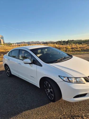 Honda Civic Sedan LXR 2.0 Flexone 16V Aut. 4P 2015