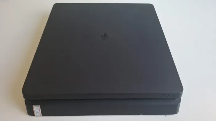 PS4 SLIM 1TB + CONTROLE CAMUFLADO + TODOS OS CABOS - EXCELENTE ESTADO