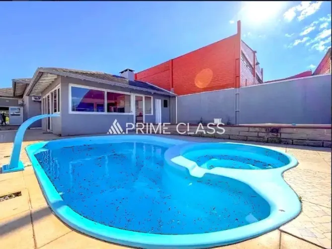 Casa 4 quartos com 2 suítes, semimobiliada, piscina, Bairro Marechal Rondon x próximo Park