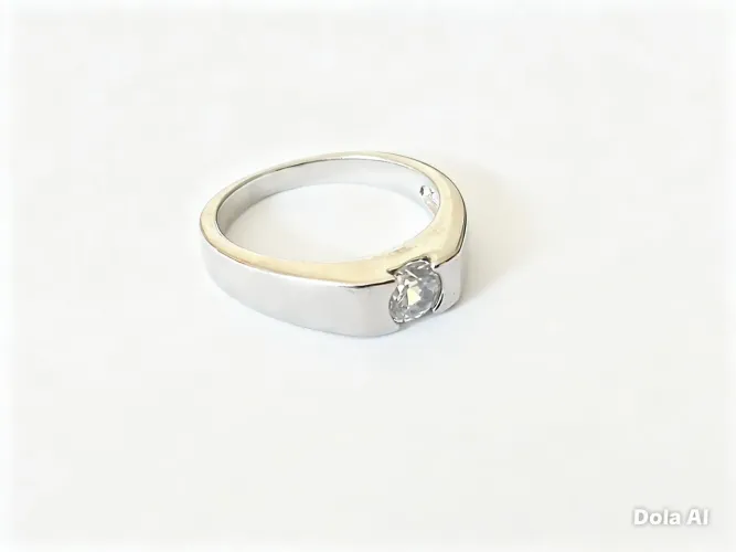 Anel unissex com pedra swarovski