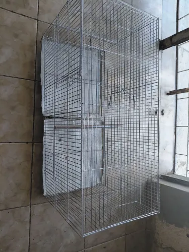 Vendo gaiola para reprodução de calopsita 100breais