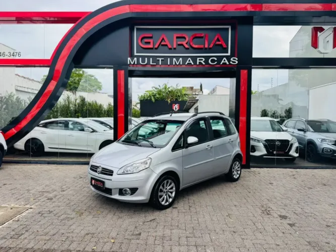Fiat Idea Attractive 1.4 Fire Flex 8V 5P 2013
