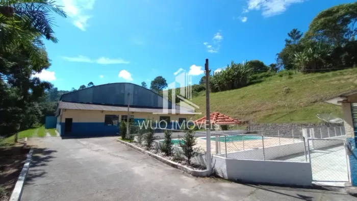 Clube para Venda no Centro - Salesópolis/SP