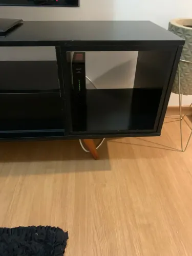 Rack preto só R$ 99,00. Retirar na bela vista.