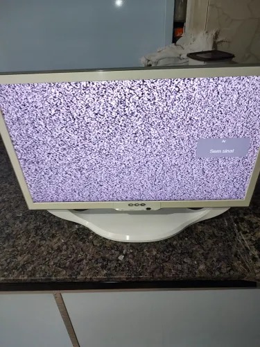 Tv/monitor CCE 24 polegadas