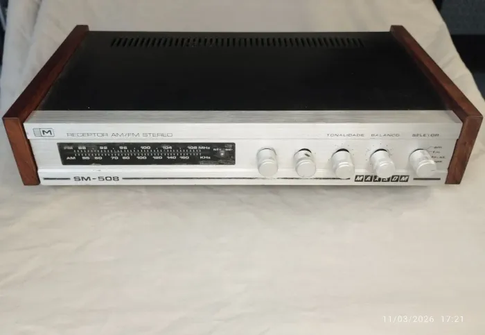 Radio Amplificador e/FM e Amplificador Vintage