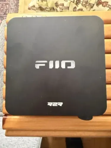 Fiio K11 R2R DAC e amplificador de fone