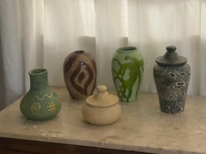Lote 5 Peças de Cerâmica Decorativa Rústica/Artesanal - Desapego Mudança