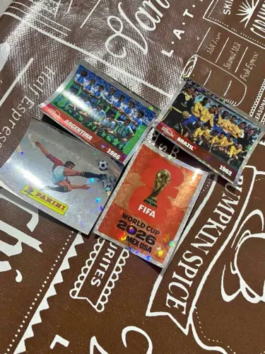 vendo figurinhas raras